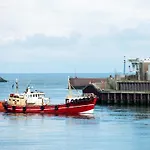 BizStay Harbour I Scheveningen Apartments